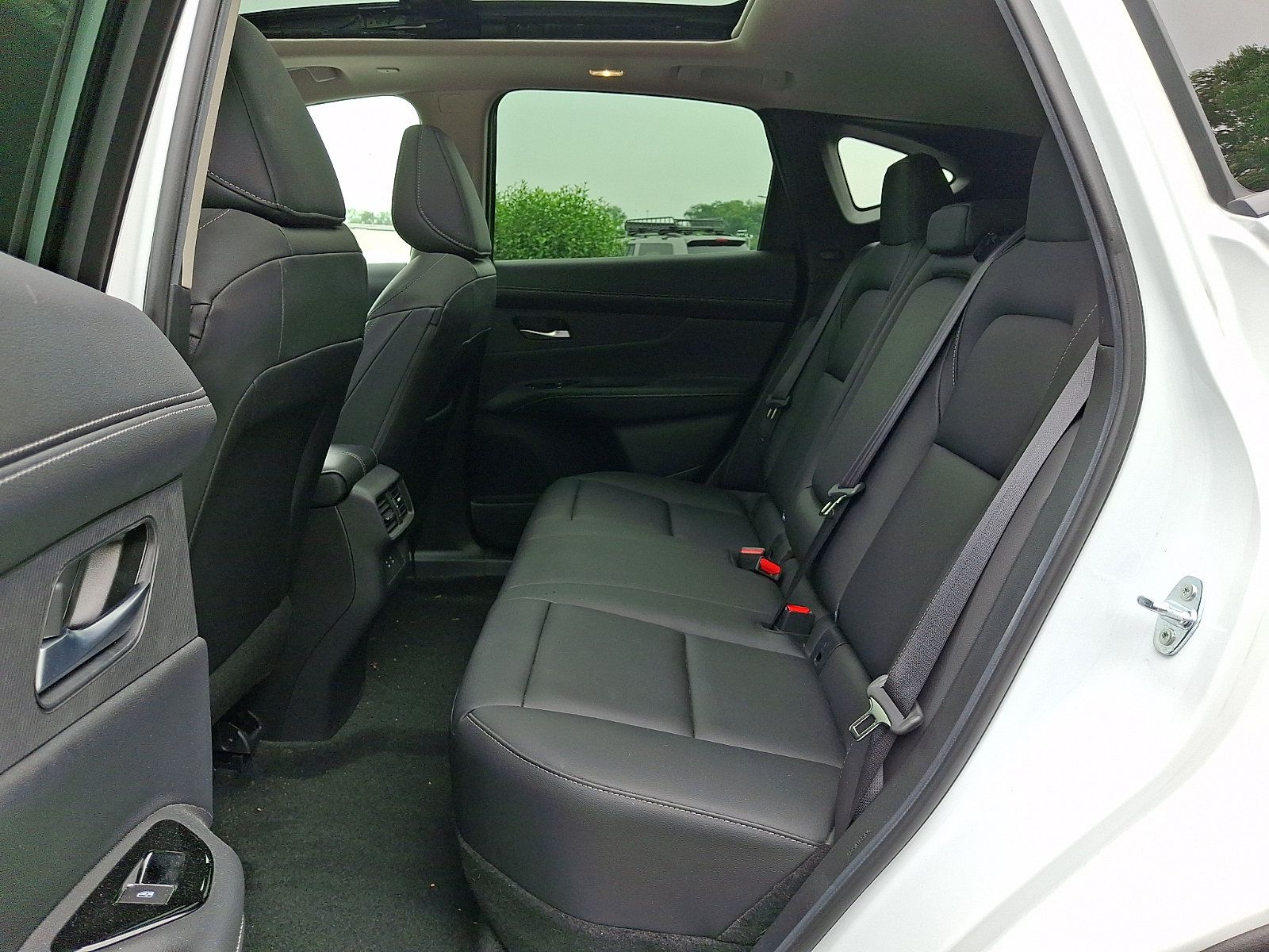 Used 2025 Nissan Murano SL w/ Cargo Package AWD/4WD image 10