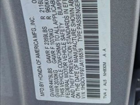 Used 2018 Honda Accord Touring image 16