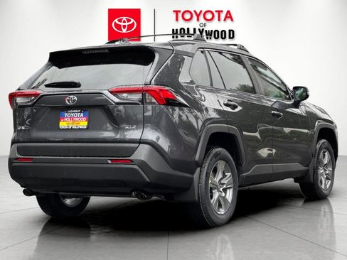 New 2025 Toyota RAV4 XLE image 4