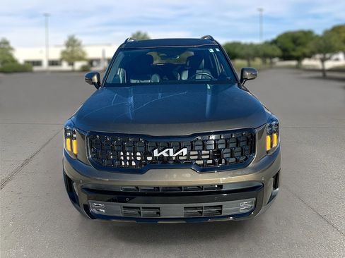 Certified 2024 Kia Telluride SX Prestige X-Line image 2