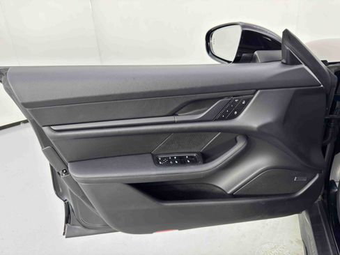 Used 2023 Porsche Taycan 4 Cross Turismo w/ Premium Package image 43