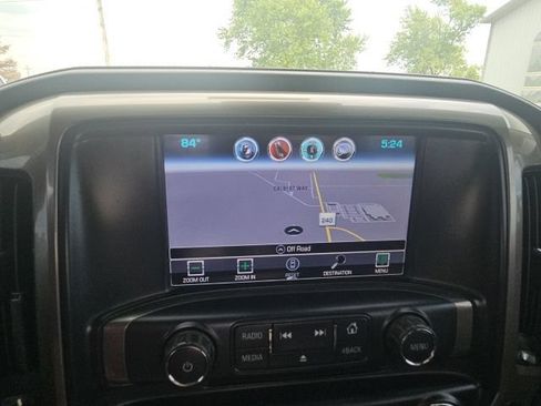 Used 2017 Chevrolet Silverado 2500 High Country w/ Duramax Plus Package AWD/4WD image 27