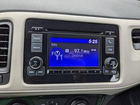 Used 2022 Honda HR-V LX image 22