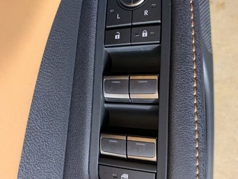 Used 2024 Lexus RX 350 Premium Plus w/ Convenience Package image 18