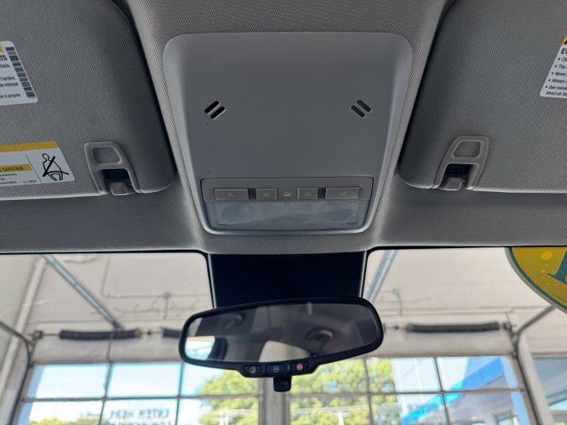 Used 2021 Buick Encore Preferred FWD image 20