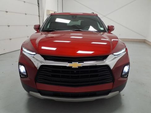 Used 2021 Chevrolet Blazer LT w/ Sound & Technology Package FWD image 8