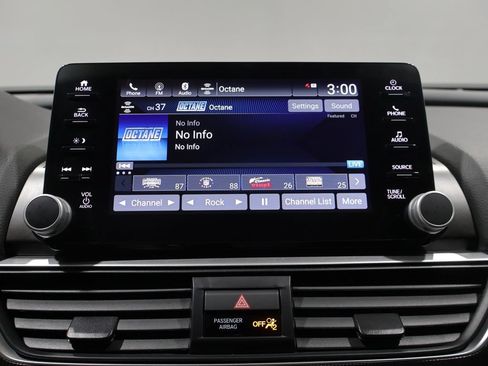 Used 2022 Honda Accord Sport image 28