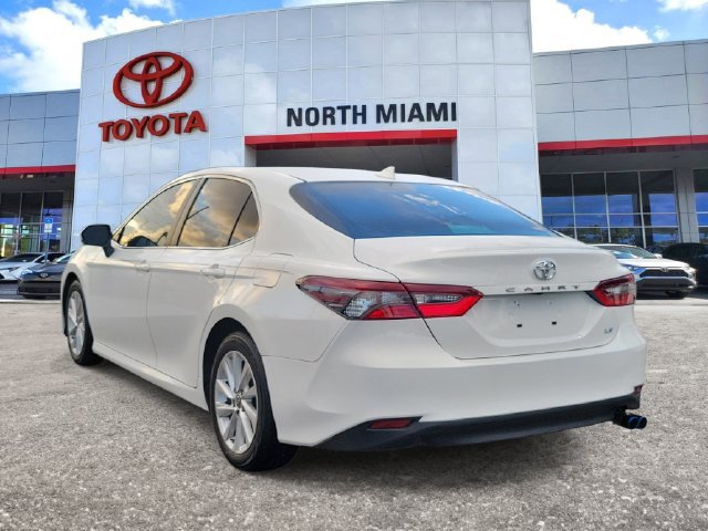 Used 2024 Toyota Camry LE w/ Convenience Package FWD image 3