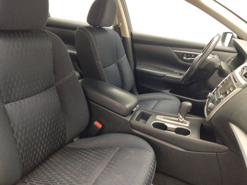 Used 2017 Nissan Altima 2.5 SV image 21