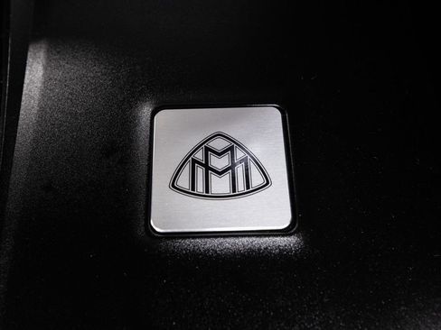 Certified 2024 Mercedes-Benz Maybach GLS 600 4MATIC image 38