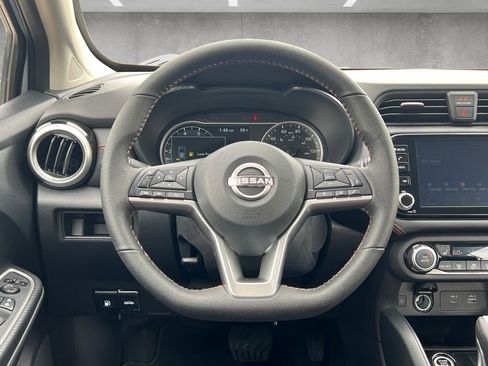 New 2025 Nissan Versa SR image 21