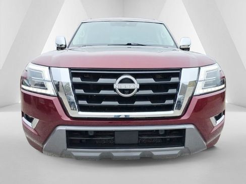 Used 2022 Nissan Armada Platinum w/ Captain's Chairs Package AWD/4WD image 2