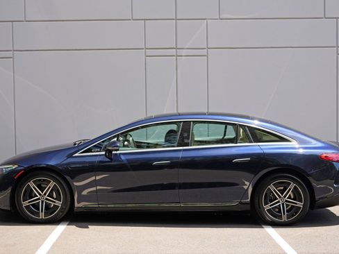 Used 2023 Mercedes-Benz EQS 580 4MATIC Sedan image 56