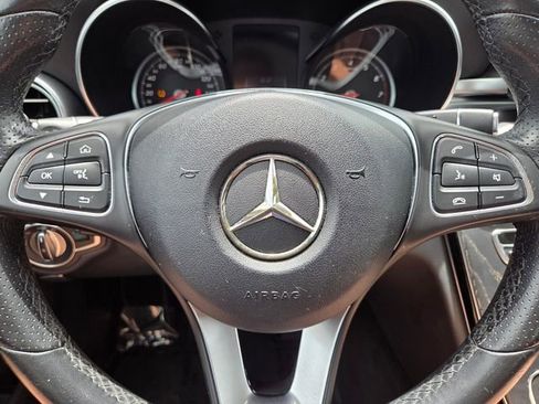 Used 2017 Mercedes-Benz C 300 Sedan w/ Premium 1 Package image 29