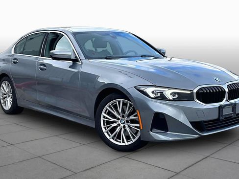 Used 2024 BMW 330i Sedan w/ Convenience Package RWD image 2