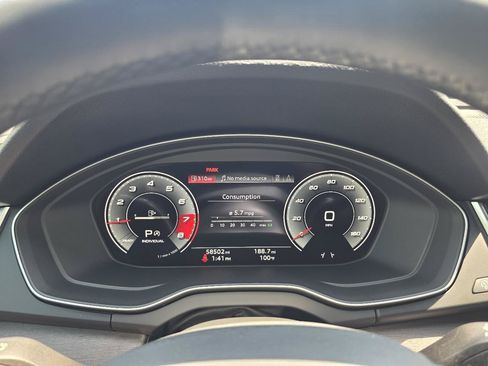 Used 2021 Audi Q5 Prestige AWD/4WD image 13