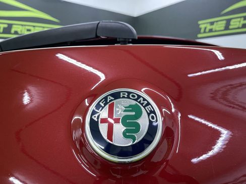 Used 2018 Alfa Romeo Stelvio Ti Sport image 13