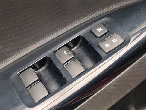 Used 2017 Mitsubishi Mirage SE FWD image 27