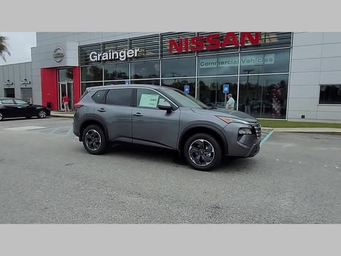 New 2026 Nissan Rogue SV image 37