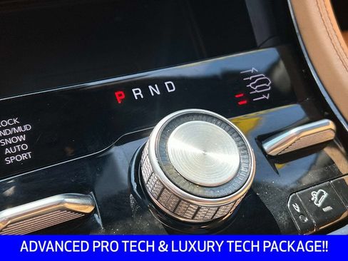 Used 2025 Jeep Grand Cherokee Summit AWD/4WD image 31