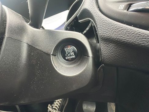 Used 2018 Jeep Compass Latitude w/ Popular Equipment Group AWD/4WD image 20