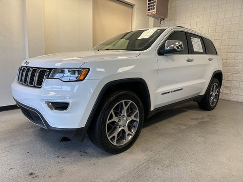 Used 2019 Jeep Grand Cherokee Limited image 2