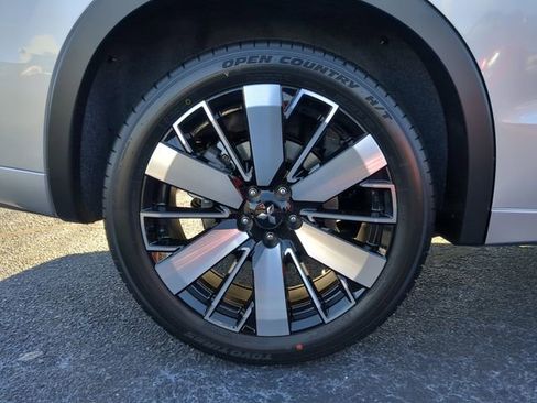 New 2026 Mitsubishi Outlander SEL FWD image 35