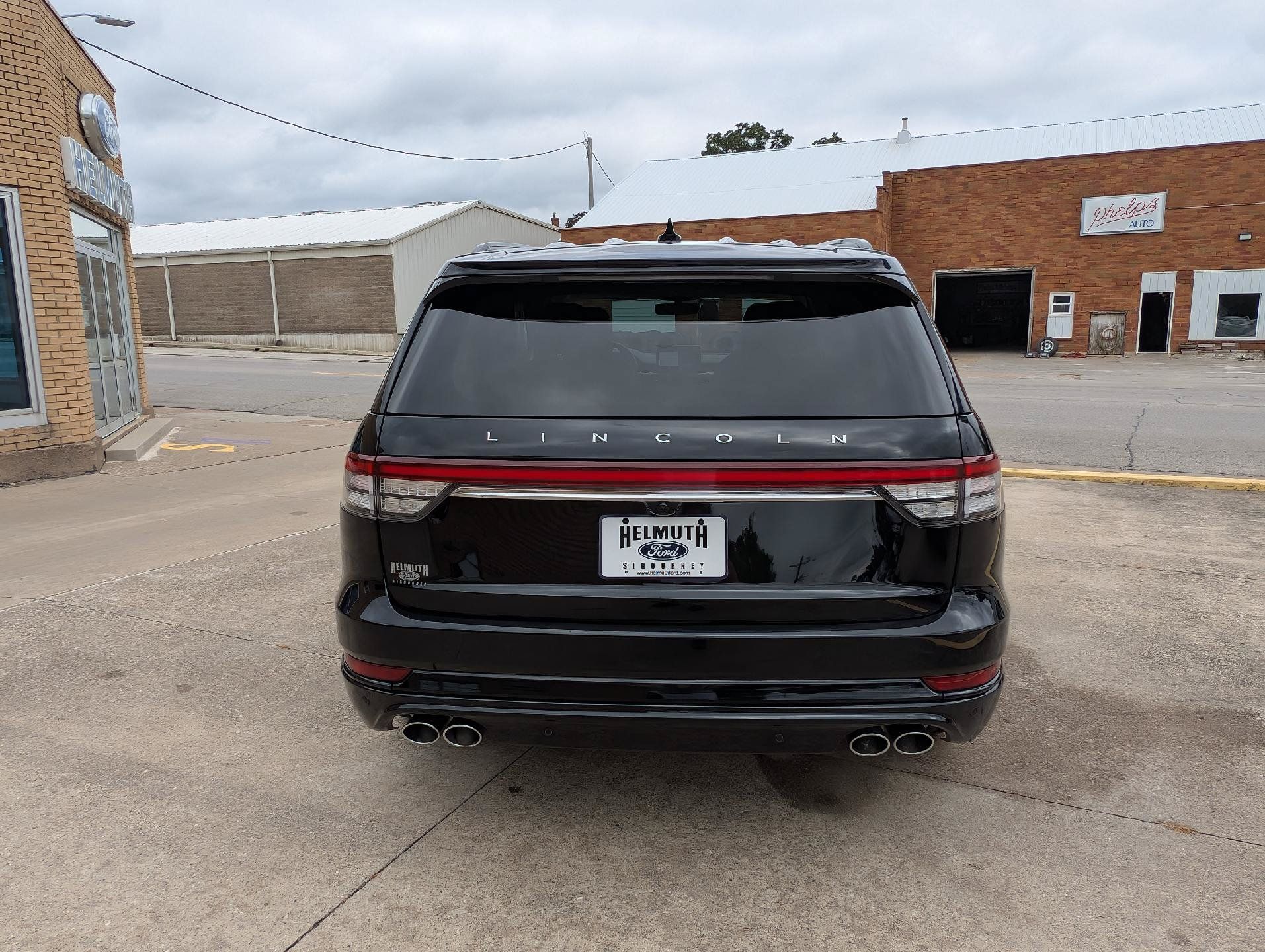 Used 2022 Lincoln Aviator Reserve w/ Equipment Group 201A AWD/4WD image 7