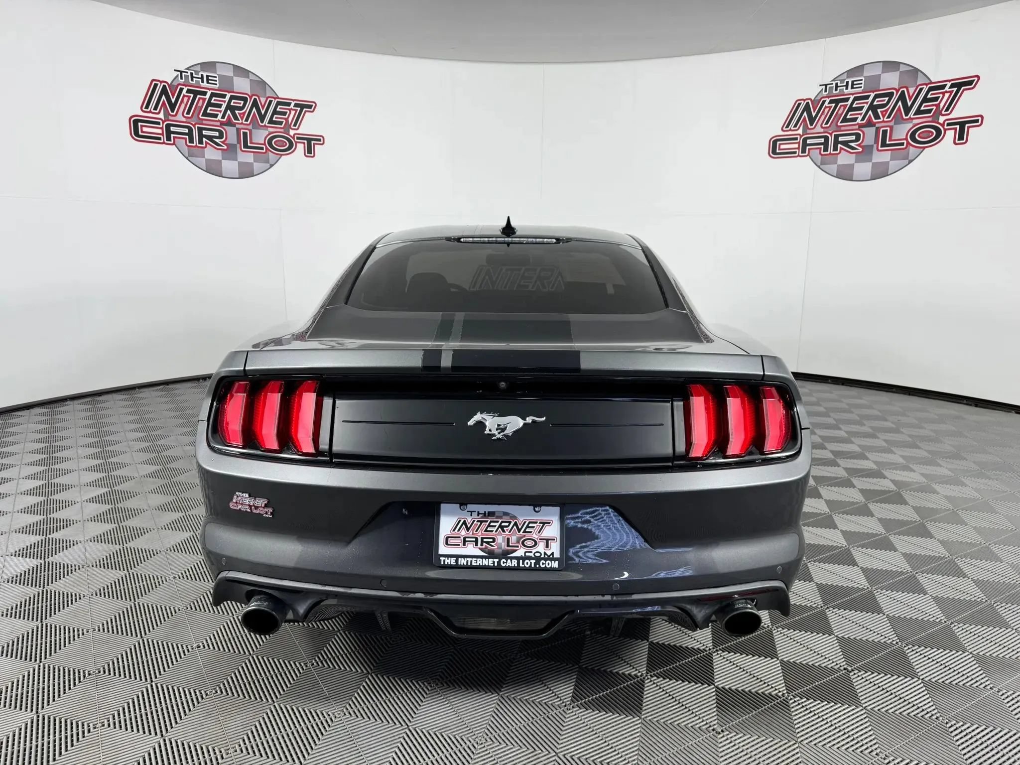 Used 2020 Ford Mustang Coupe RWD image 6