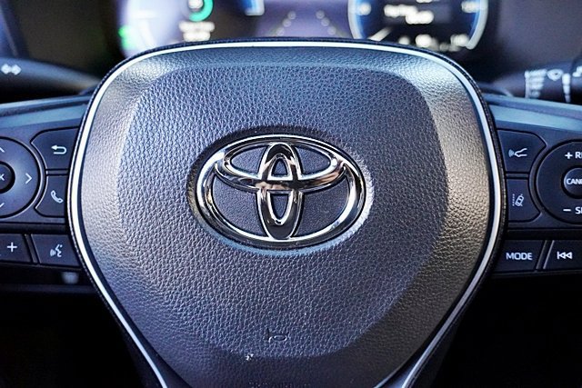 Used 2024 Toyota RAV4 XSE AWD/4WD image 53