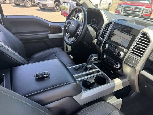 Used 2015 Ford F150 Lariat w/ Equipment Group 502A Luxury image 19