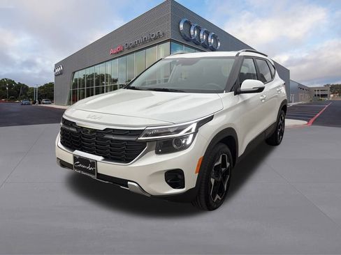 Used 2025 Kia Seltos S image 1