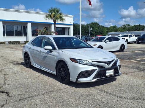 Used 2024 Toyota Camry XSE FWD image 20