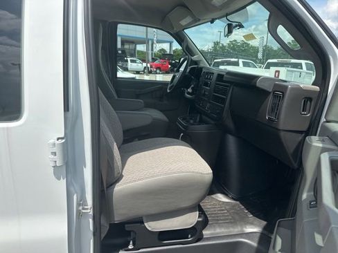 New 2026 Chevrolet Express 2500 w/ Communications Package RWD image 25