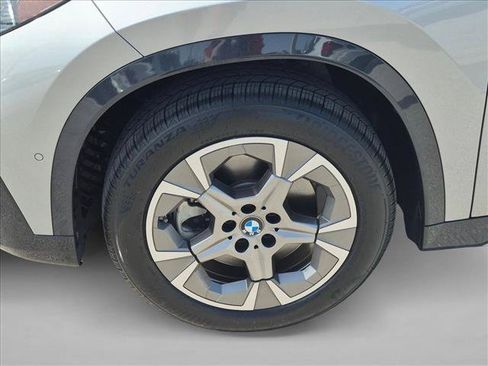Used 2023 BMW X1 xDrive28i w/ Premium Package AWD/4WD image 25