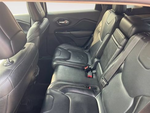 Used 2014 Jeep Cherokee Limited FWD image 13