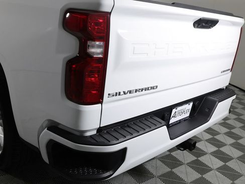 Used 2025 Chevrolet Silverado 1500 Custom RWD image 41