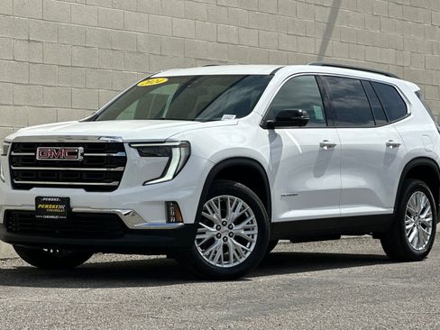 Certified 2024 GMC Acadia Elevation FWD image 8