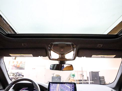 Certified 2023 BMW 540i w/ Premium Package image 17