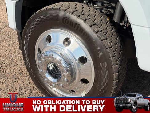 Used 2025 Ford F450 Platinum image 12