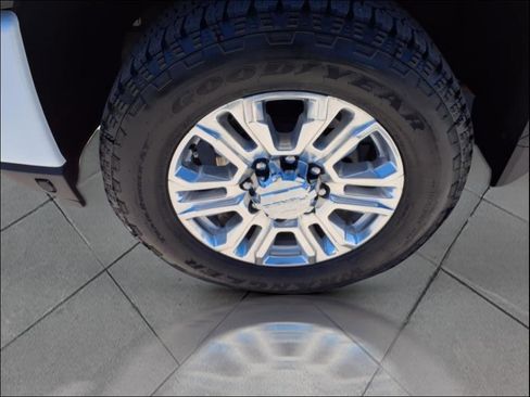 Used 2020 GMC Sierra 2500 Denali w/ Denali Ultimate Package image 10