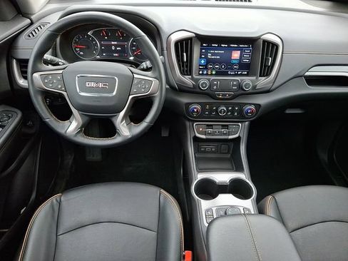 Used 2024 GMC Terrain AT4 image 11