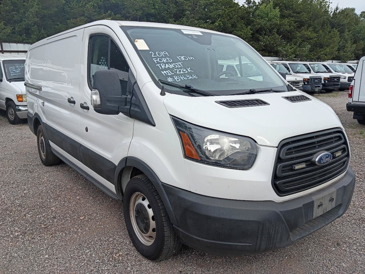Used 2019 Ford Transit 150 130 Low Roof RWD image 3