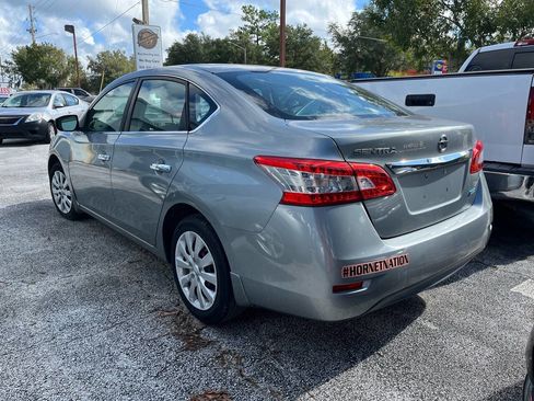 Used 2014 Nissan Sentra S image 6