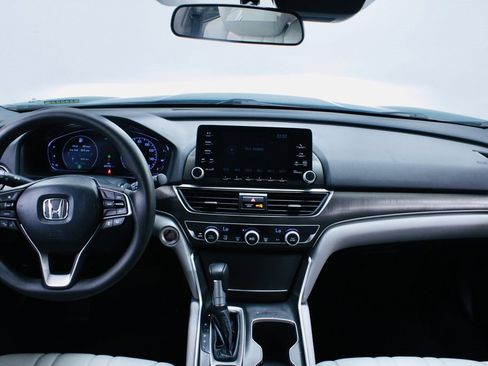 Used 2019 Honda Accord LX image 20