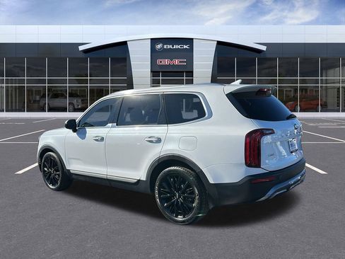 Used 2020 Kia Telluride SX w/ SX Prestige Package image 3