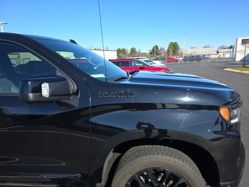 Used 2025 Chevrolet Silverado 1500 High Country w/ Midnight Edition image 5