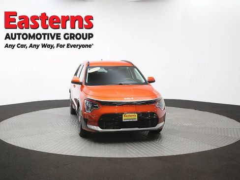 Used 2023 Kia Niro Wind w/ Wind Preserve Package FWD image 51