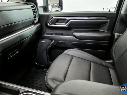 Used 2025 Chevrolet Silverado 2500 LTZ w/ LTZ Premium Package image 26