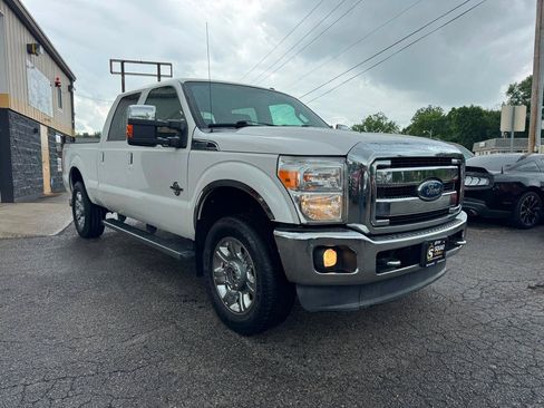 Used 2012 Ford F250 Lariat w/ Chrome Pkg AWD/4WD image 7